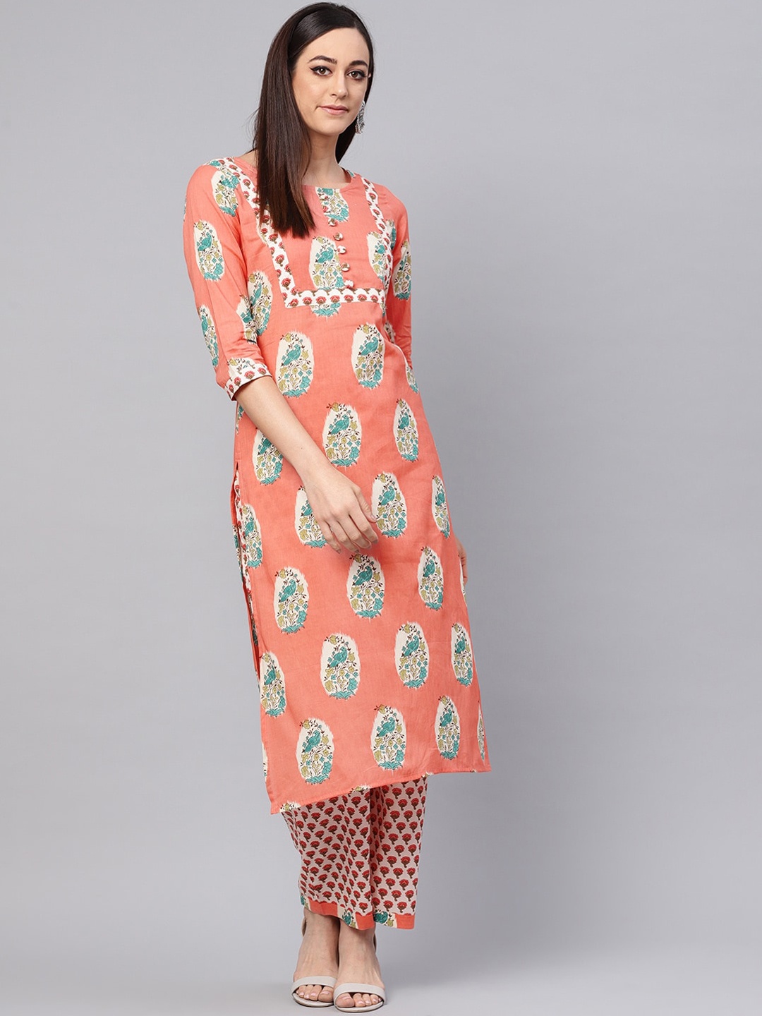 

Idalia Women Peach-Coloured Ethnic Motifs Printed Regular Pure Cotton Kurta with Palazzos