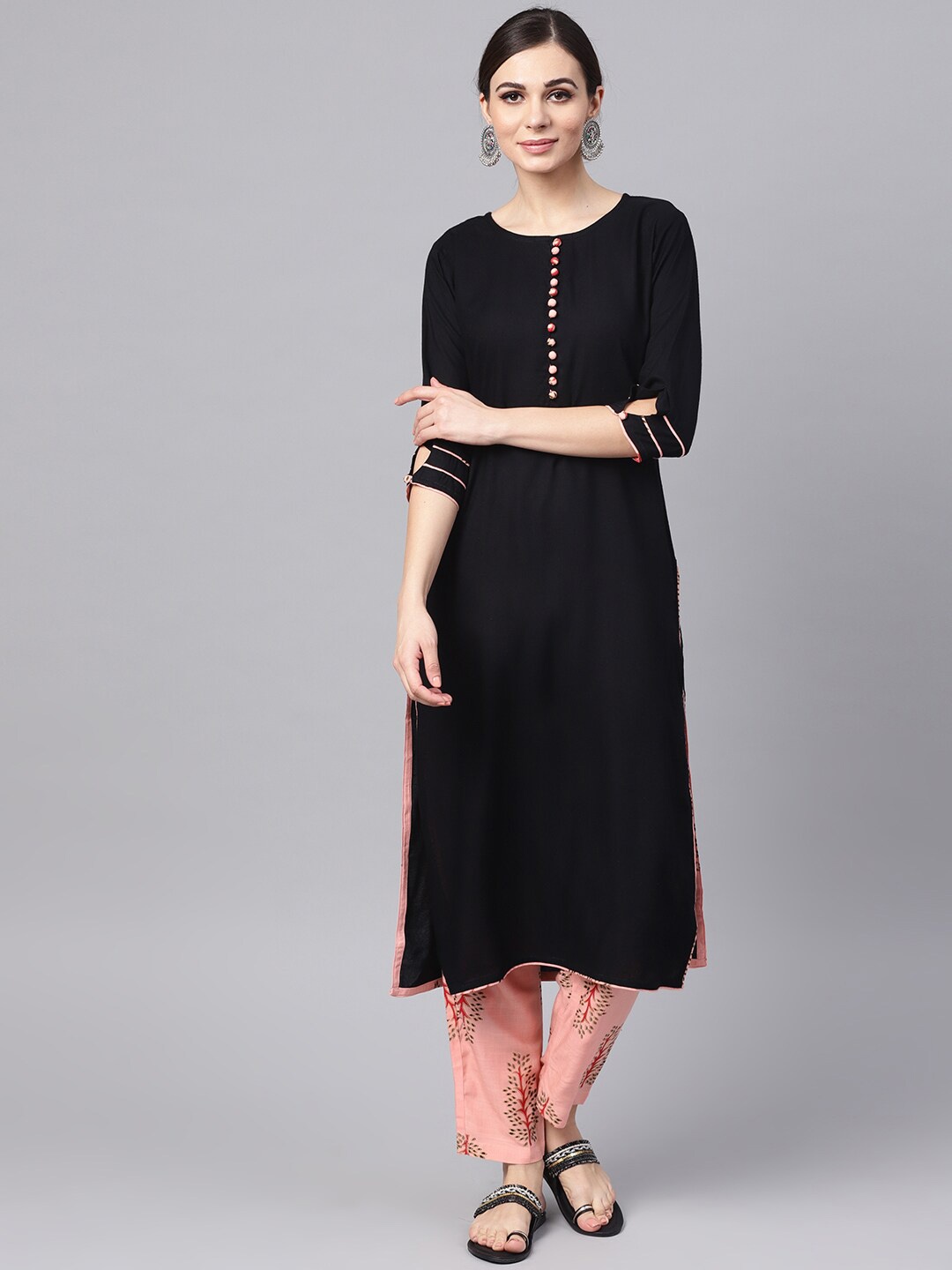 

Idalia Women Black & Pink Regular Kurta with Trousers