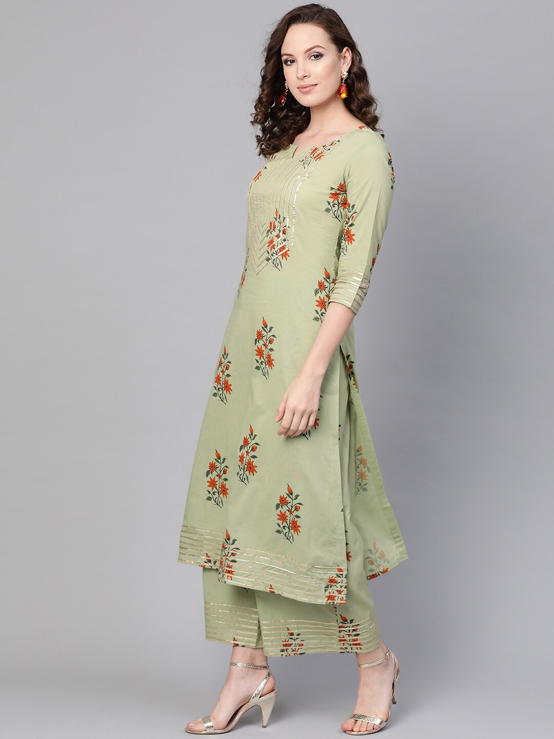 

Idalia Women Green Floral Printed Regular Gotta Patti Pure Cotton Kurta with Palazzos