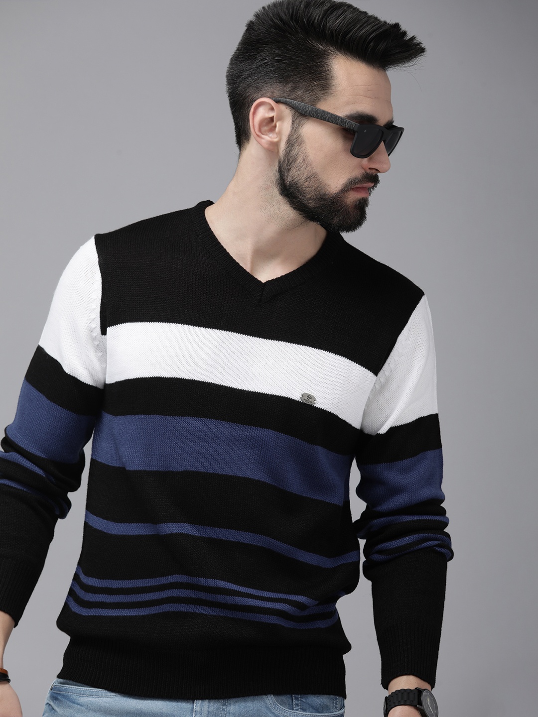 

The Roadster Lifestyle Co Men Black & Blue Striped Pullover Sweater