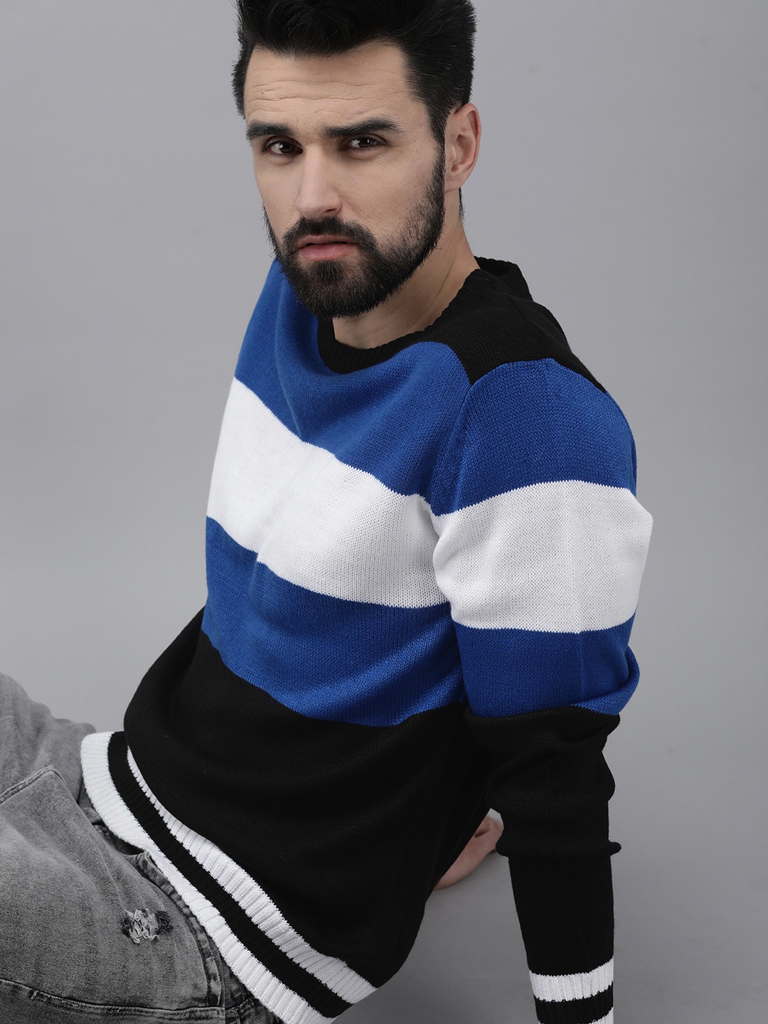 

The Roadster Lifestyle Co. Men Blue & Black Colourblocked Casual Pullover