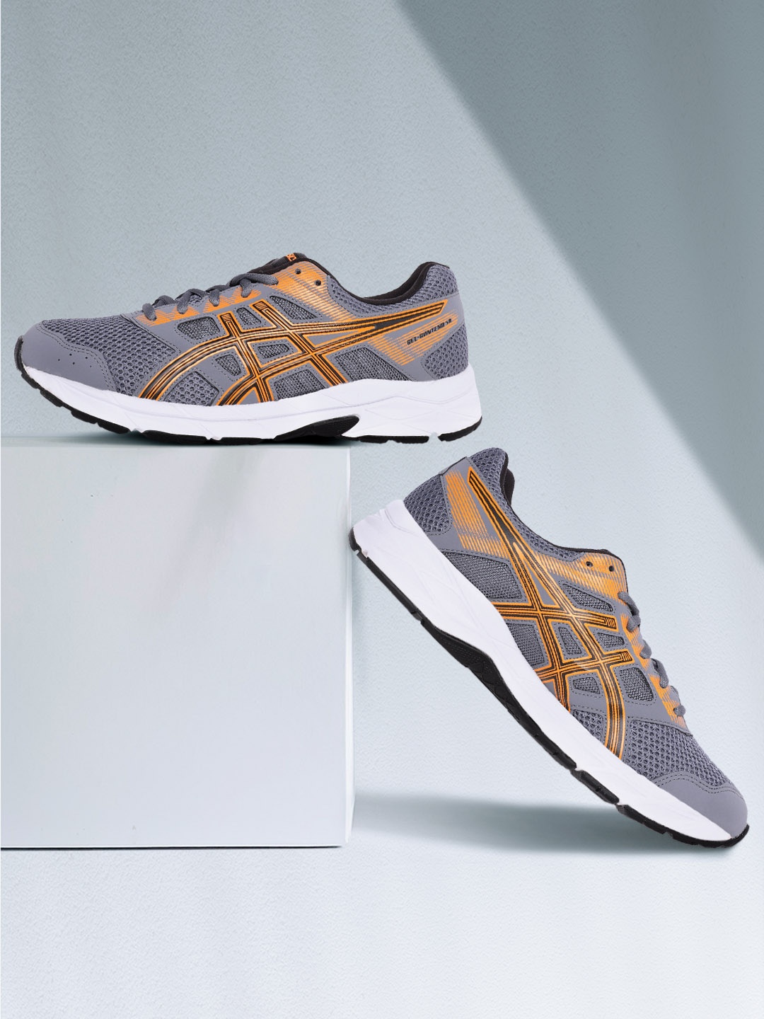 

ASICS Men Charcoal Grey & Orange Gel-Contend 5B Woven Design Running Shoes