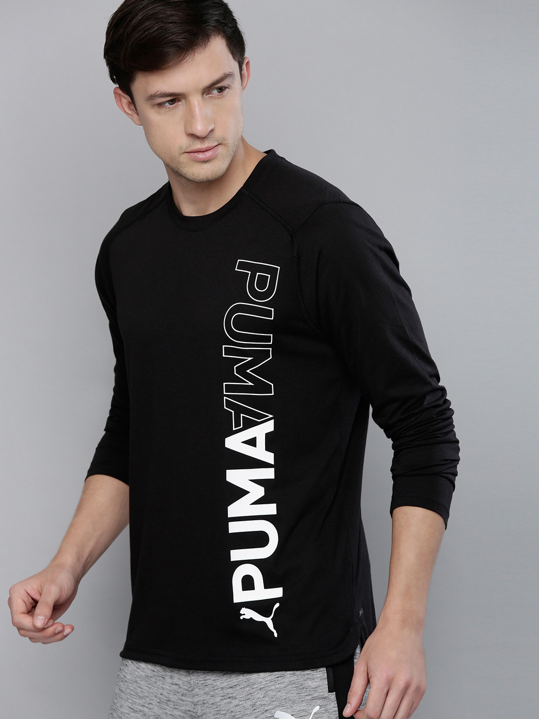 

Puma Men Black Brand Logo Printed T-shirt