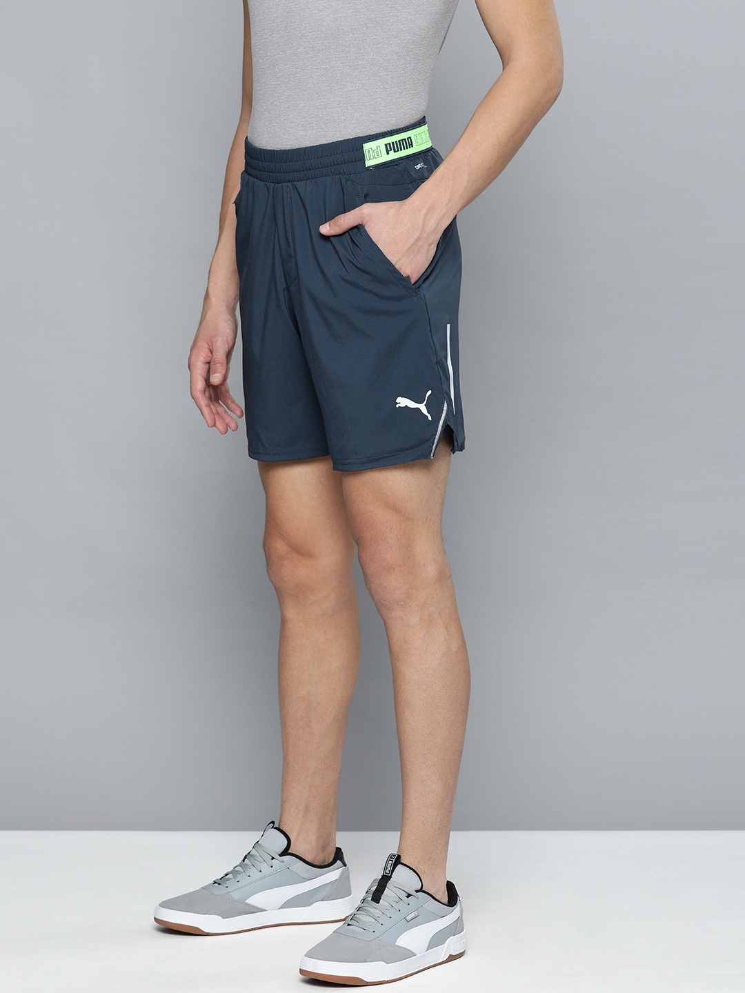 

Puma Men Teal Blue RUN Woollen 7" Woven dryCELL Running Shorts