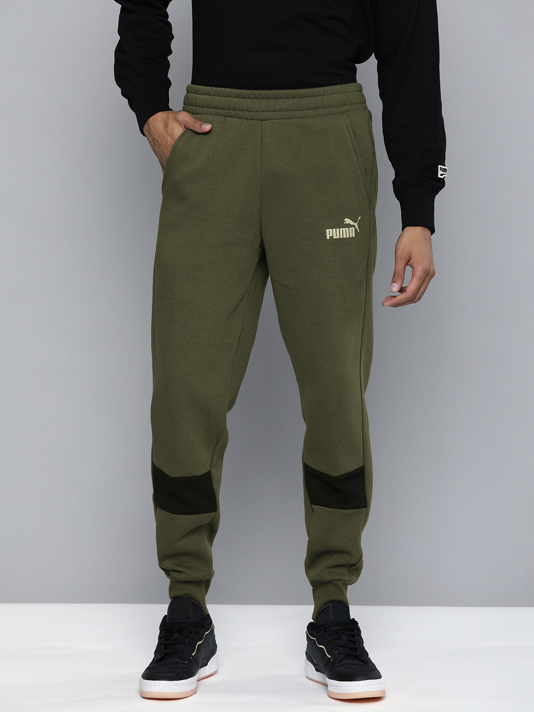 

Puma Men's Grape Leaf Colourblocked Cat Logo Track Pants, Green