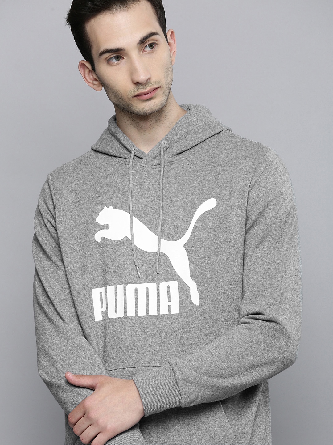 

Puma Men Grey Melange Classics Logo Printed Hooded Sweatshirt