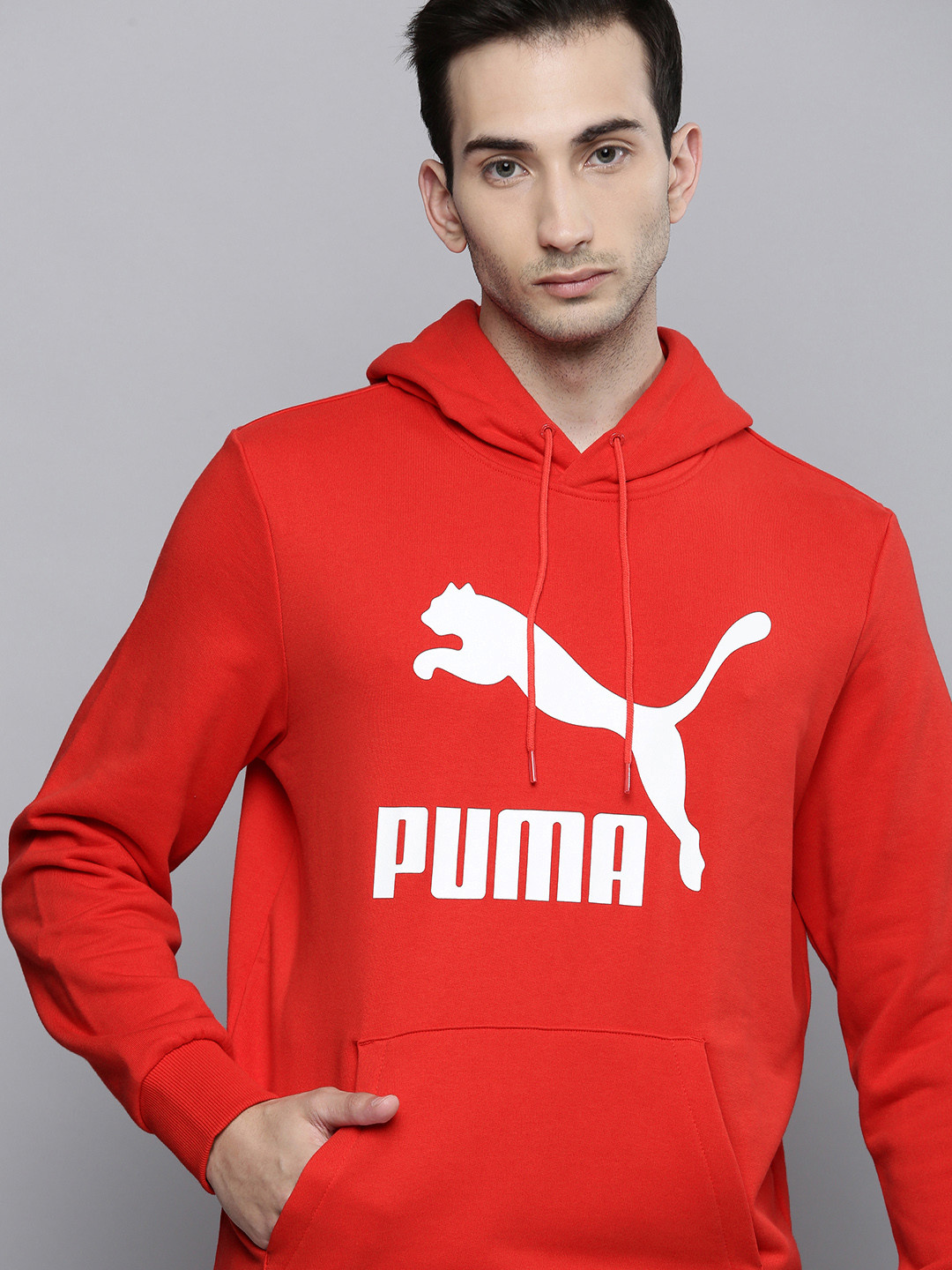 

Puma Men Red Classics Logo Printed Hooded Sweatshirt