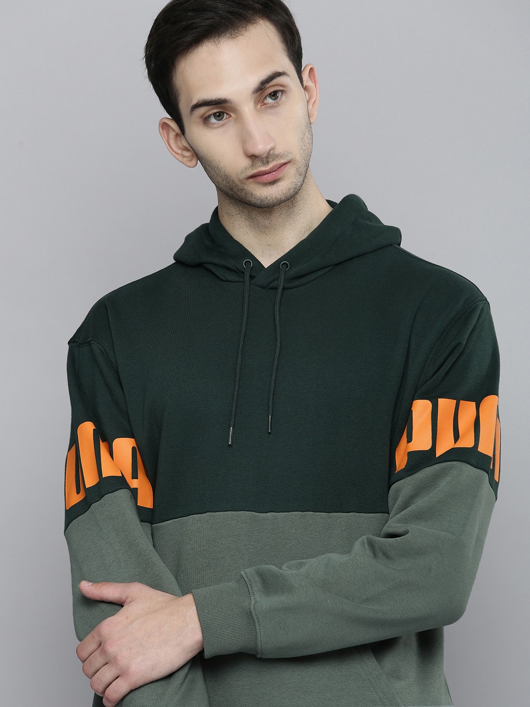 

Puma Men Green Colourblocked POWER Loose Hooded Sweatshirt