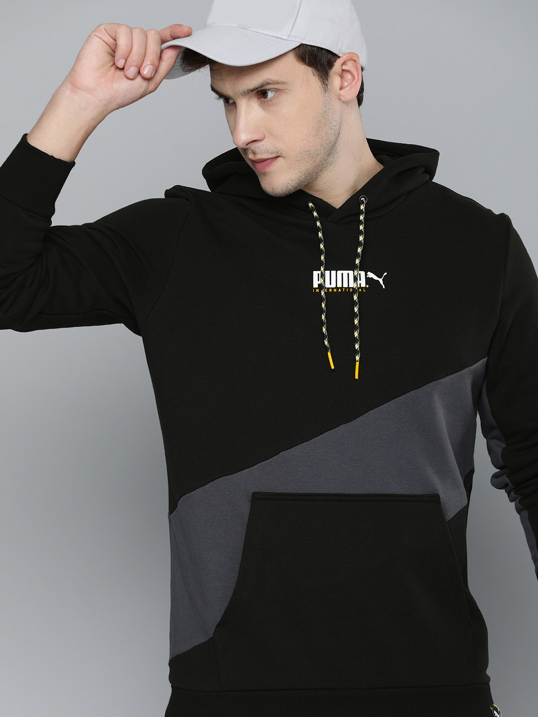 

Puma Men Regular Fit International Colourblocked Hoodie, Black