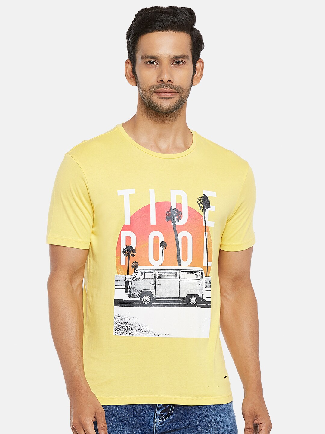 

People Men Yellow Printed Cotton T-shirt