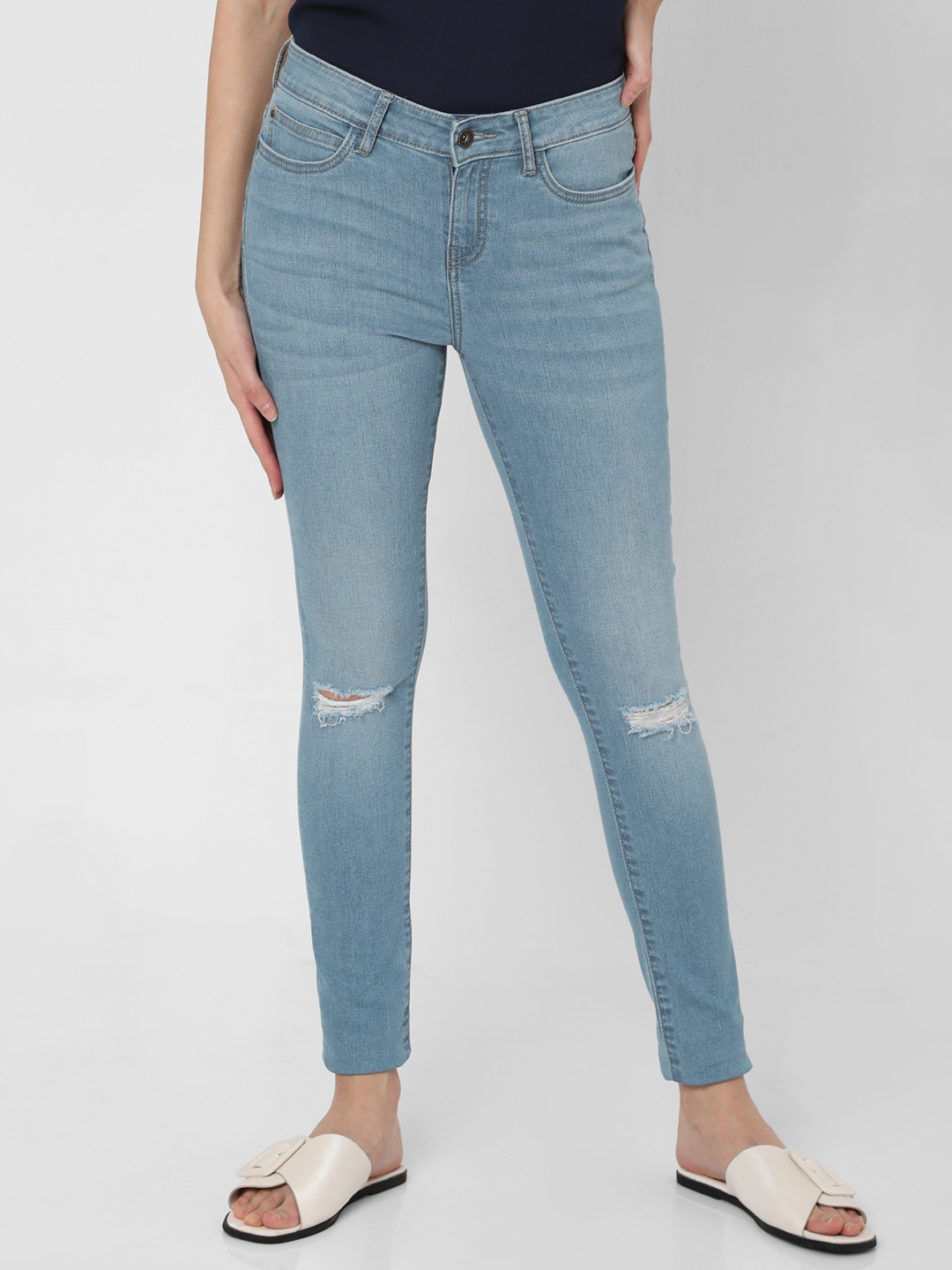 

Vero Moda Women Blue Skinny Fit Slash Knee Heavy Fade Jeans