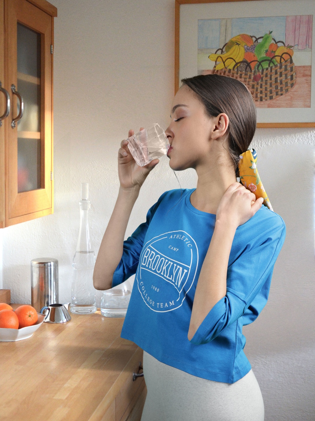

Vero Moda Women Blue Typography Printed Drop-Shoulder Sleeves Pure Cotton Crop Pure Cotton T-shirt