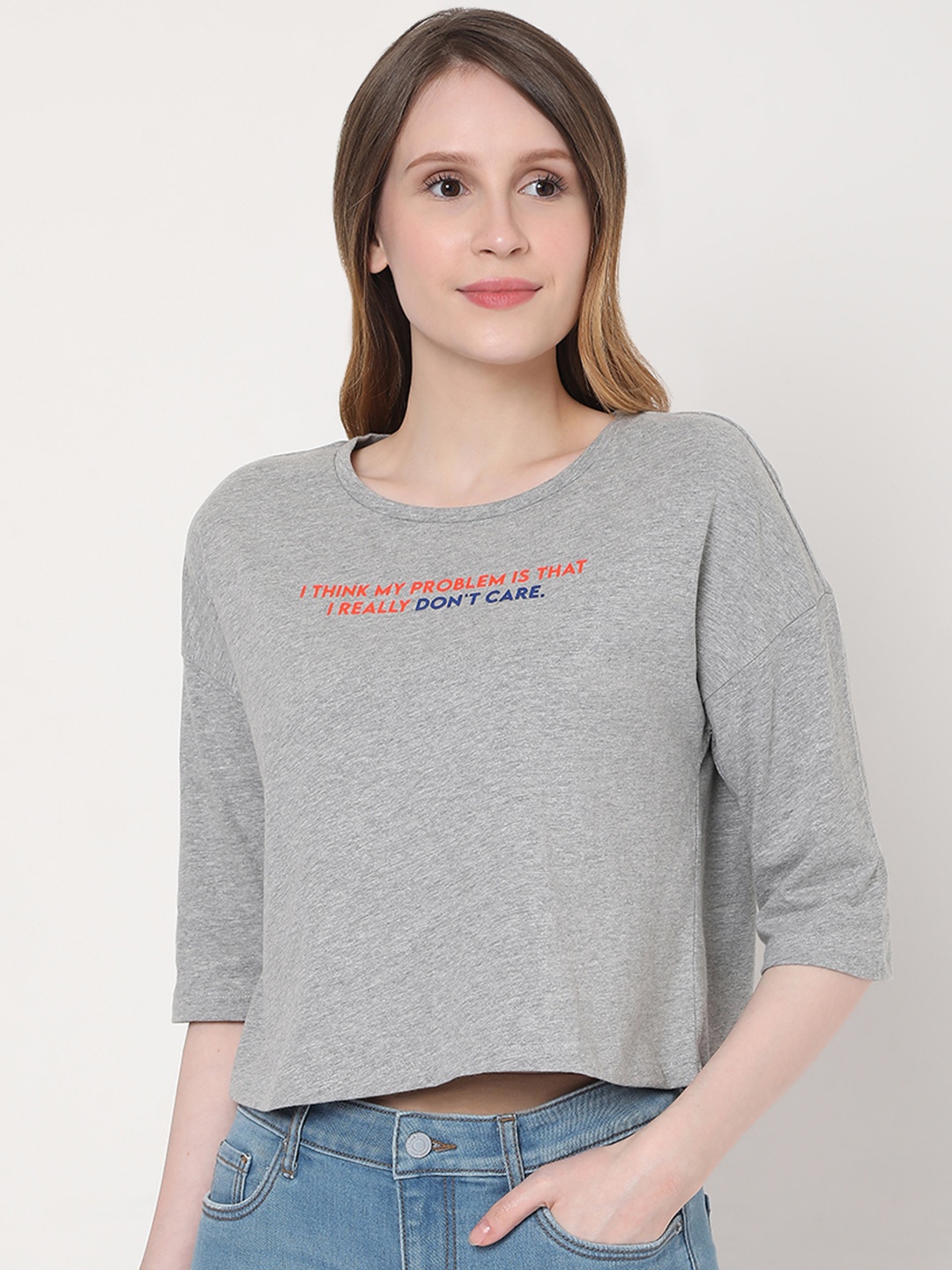 

Vero Moda Women Grey Typography Printed Drop-Shoulder Sleeves T-shirt