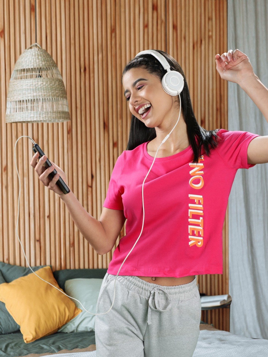

Vero Moda Women Pink Typography Printed T-shirt