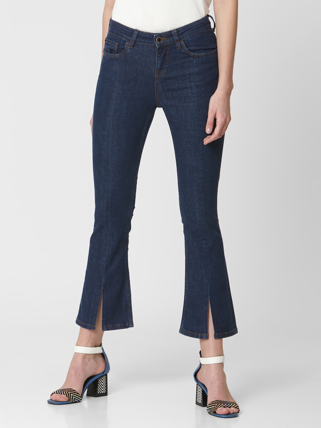 

Vero Moda Women Blue Bootcut Mid Rise Cropped Jeans