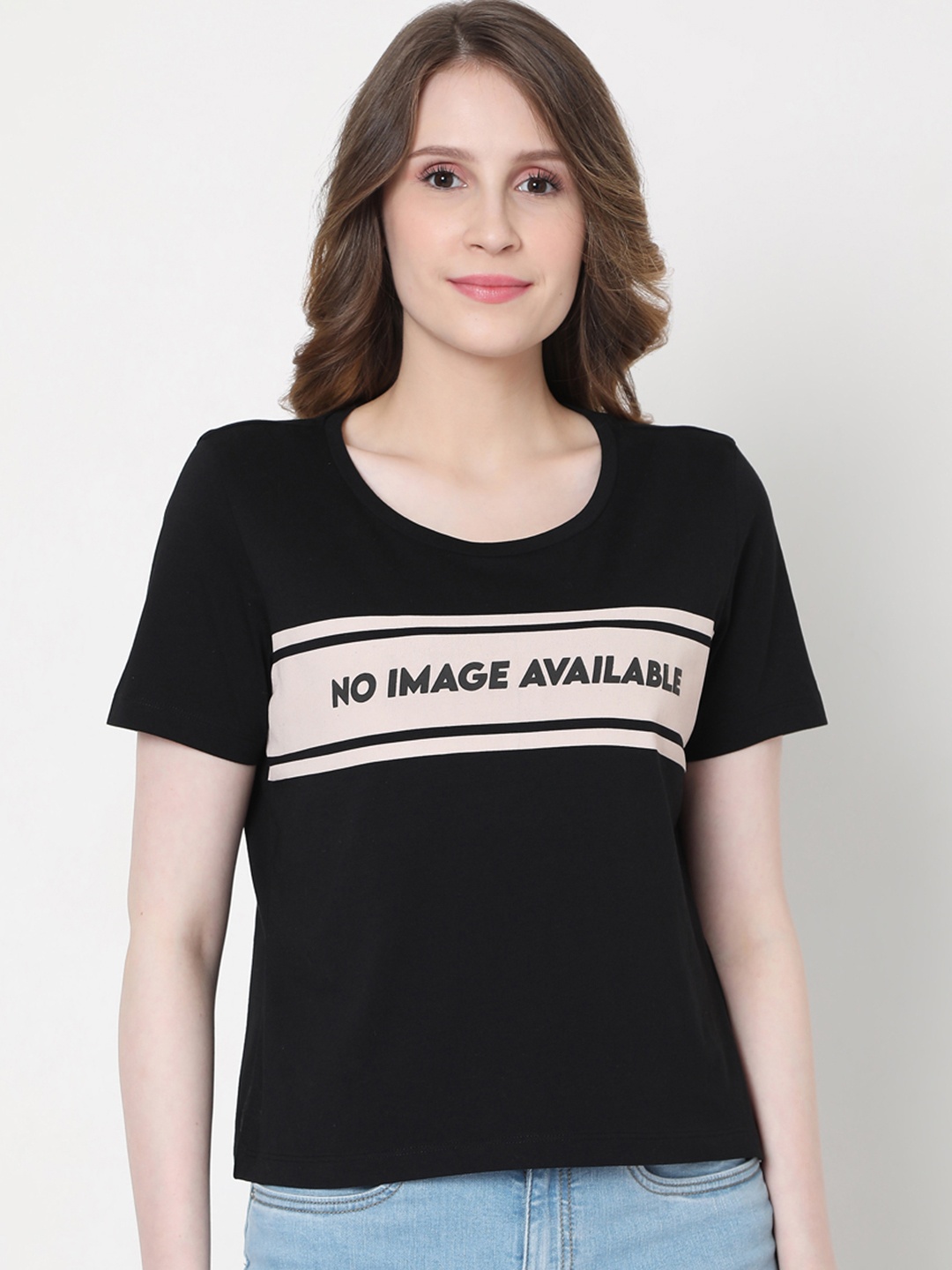 

Vero Moda Women Black Typography Printed Pure Cotton T-shirt