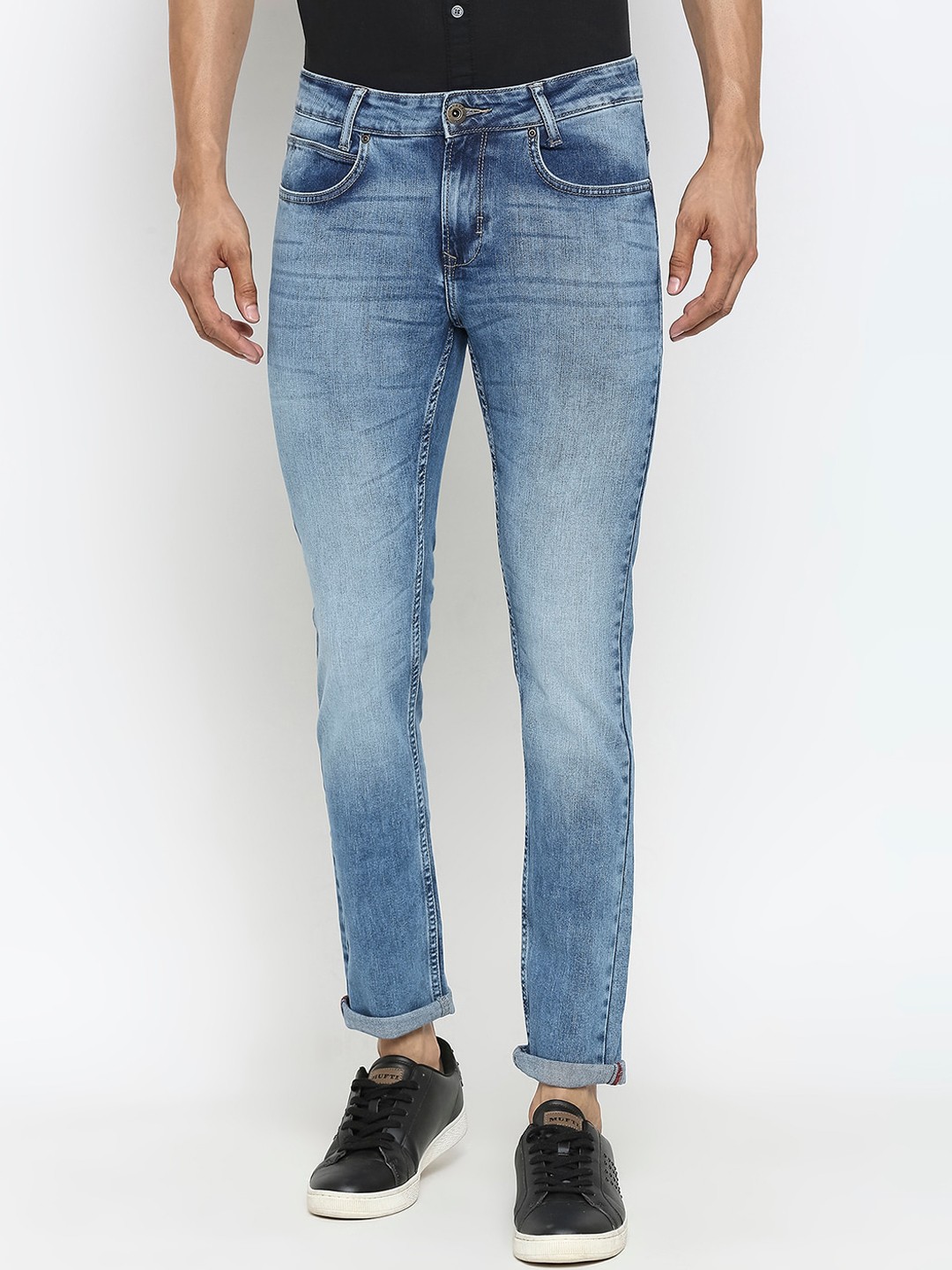 

Mufti Men Blue Skinny Fit Heavy Fade Stretchable Jeans