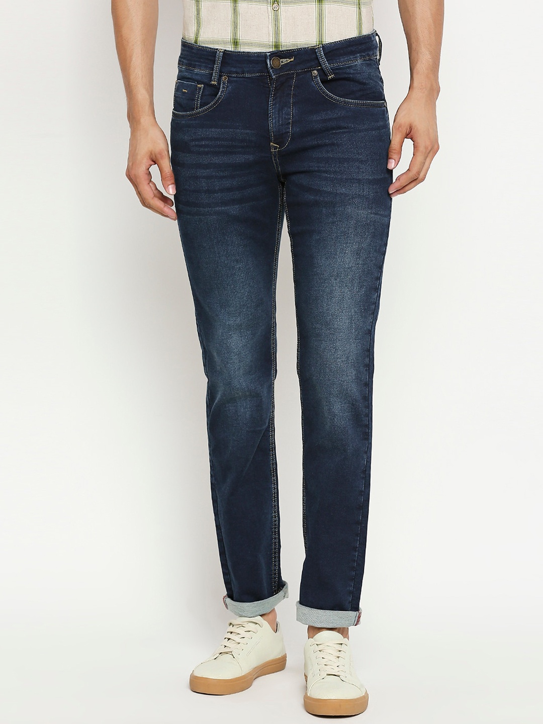 

Mufti Men Blue Slim Fit Light Fade Stretchable Jeans