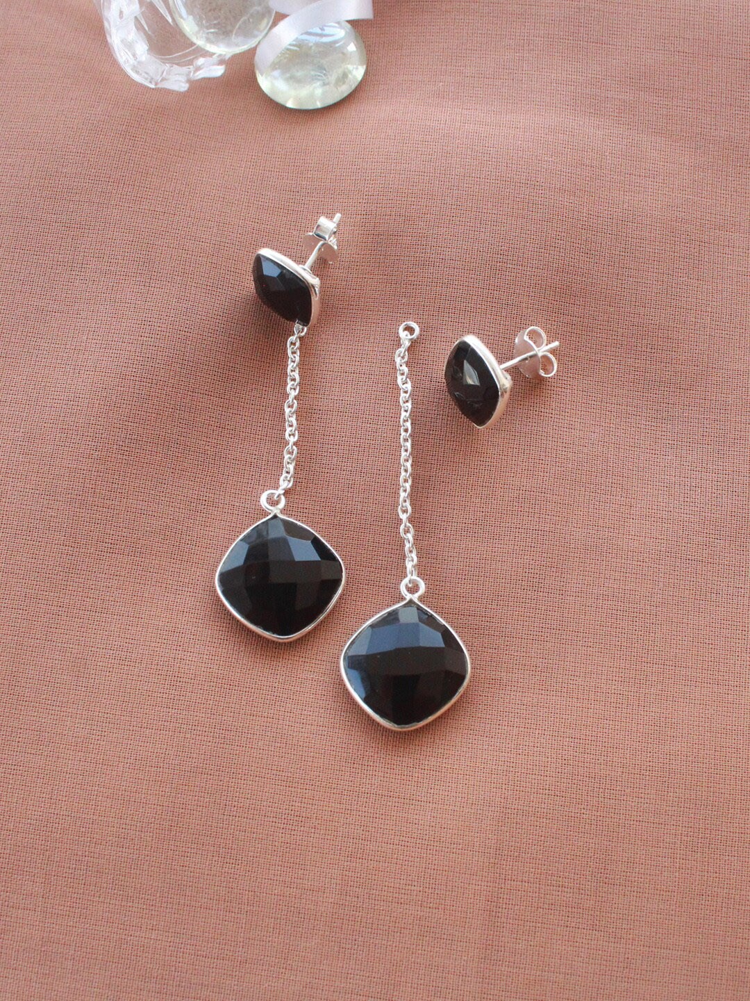 

ERILINE JEWELRY Chic Earrings in 925 Sterling Silver with Black Onyx