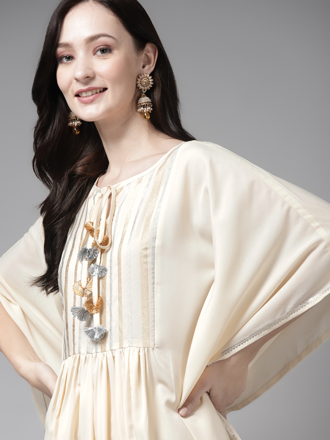 

Ahalyaa Women Off White Printed Gotta Patti Kaftan Style Kurta with Palazzos