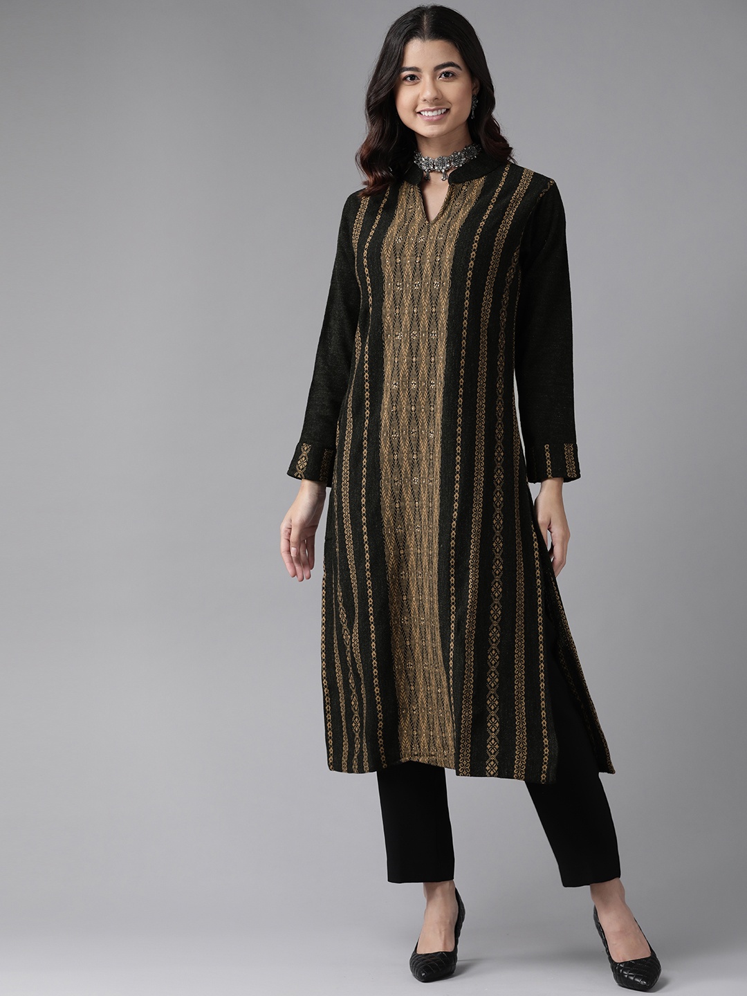 

Cayman Women Black Keyhole Neck Kurta