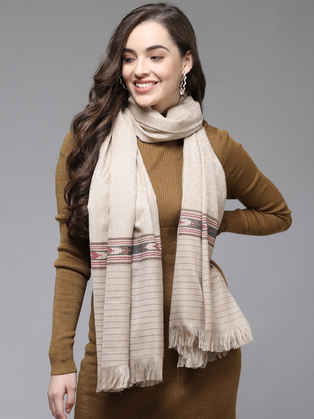 

Cayman Women Beige Paisley Woven Design Shawl