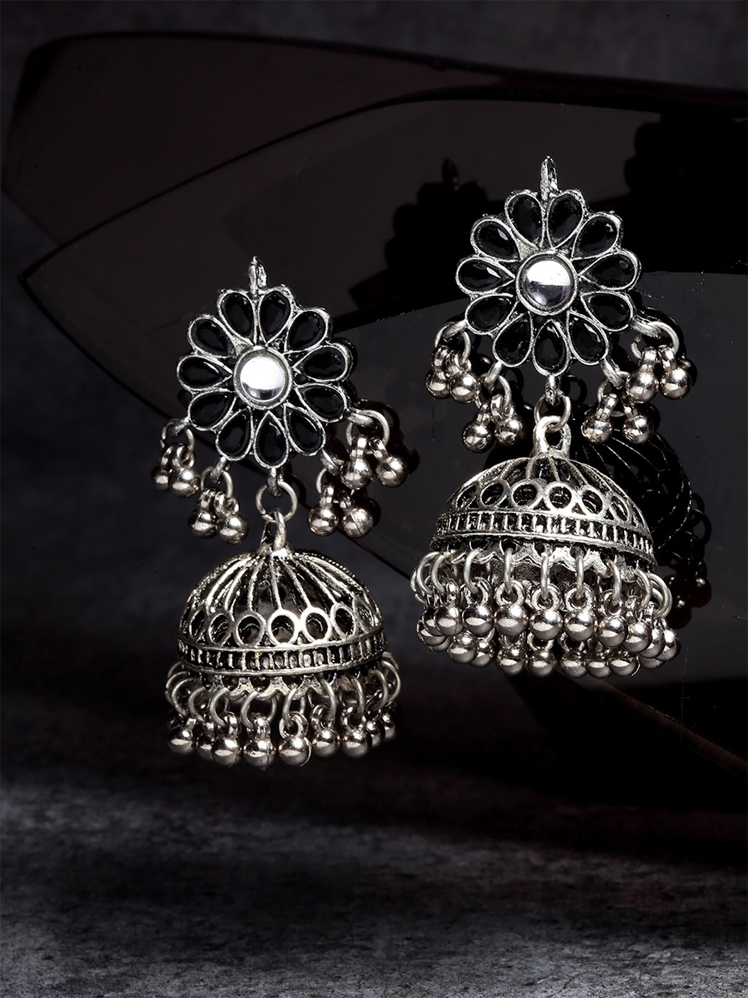 

KARATCART Silver-Toned Contemporary Jhumkas Earrings