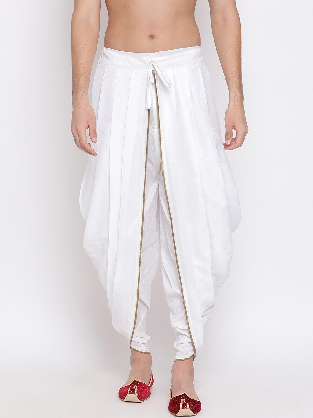 

VASTRAMAY Men White & Gold-Coloured Solid Dhoti