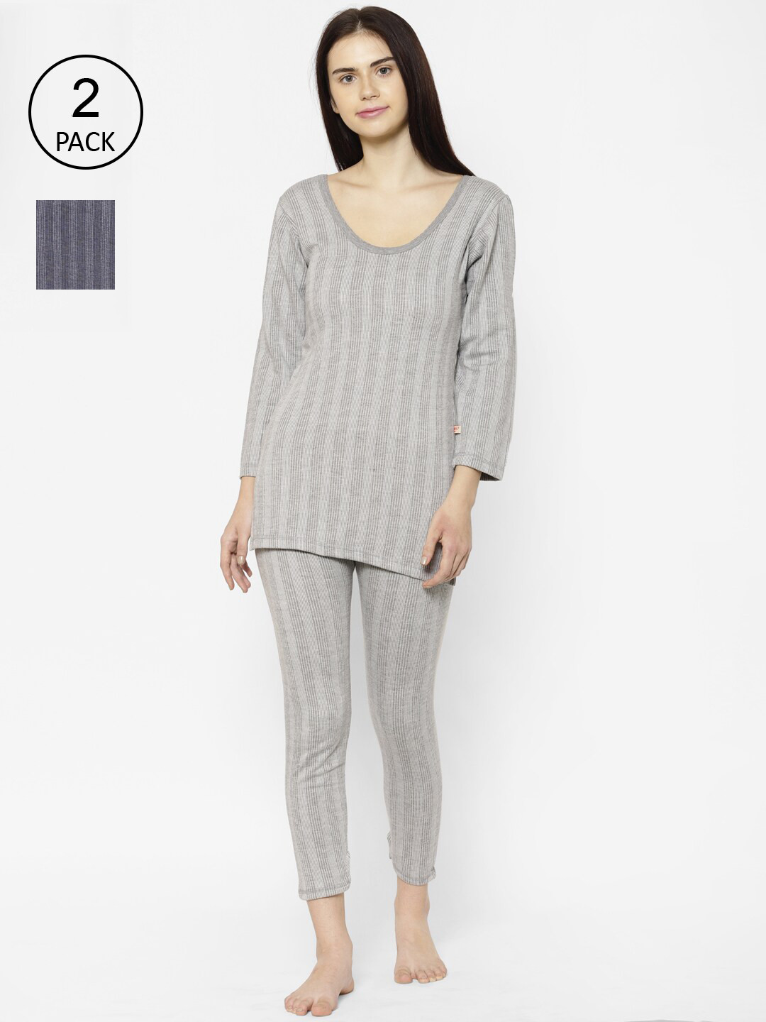 

VIMAL JONNEY Pack Of 2 Women Grey & Navy Blue Thermal Set