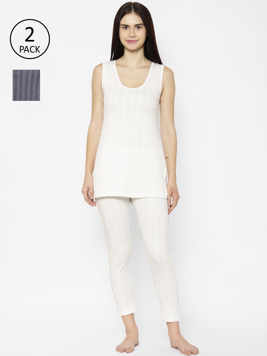 

VIMAL JONNEY Women Pack Of 2 Striped Thermal Set, White