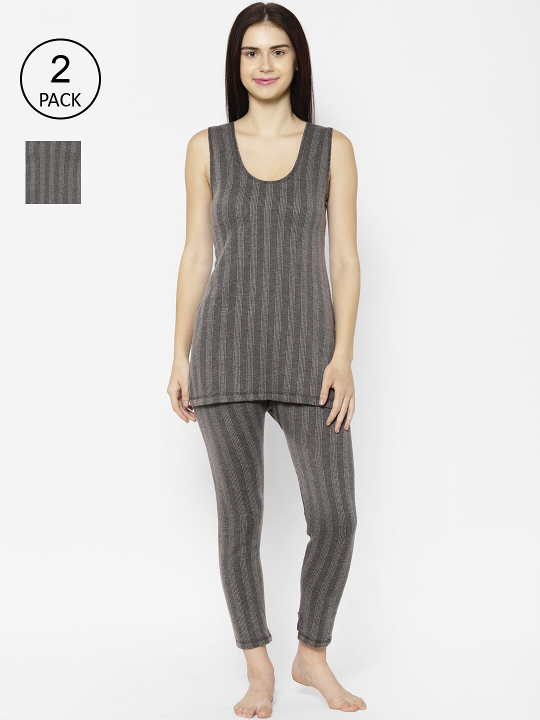 

VIMAL JONNEY Women Pack Of 2 Black Striped Thermal Set