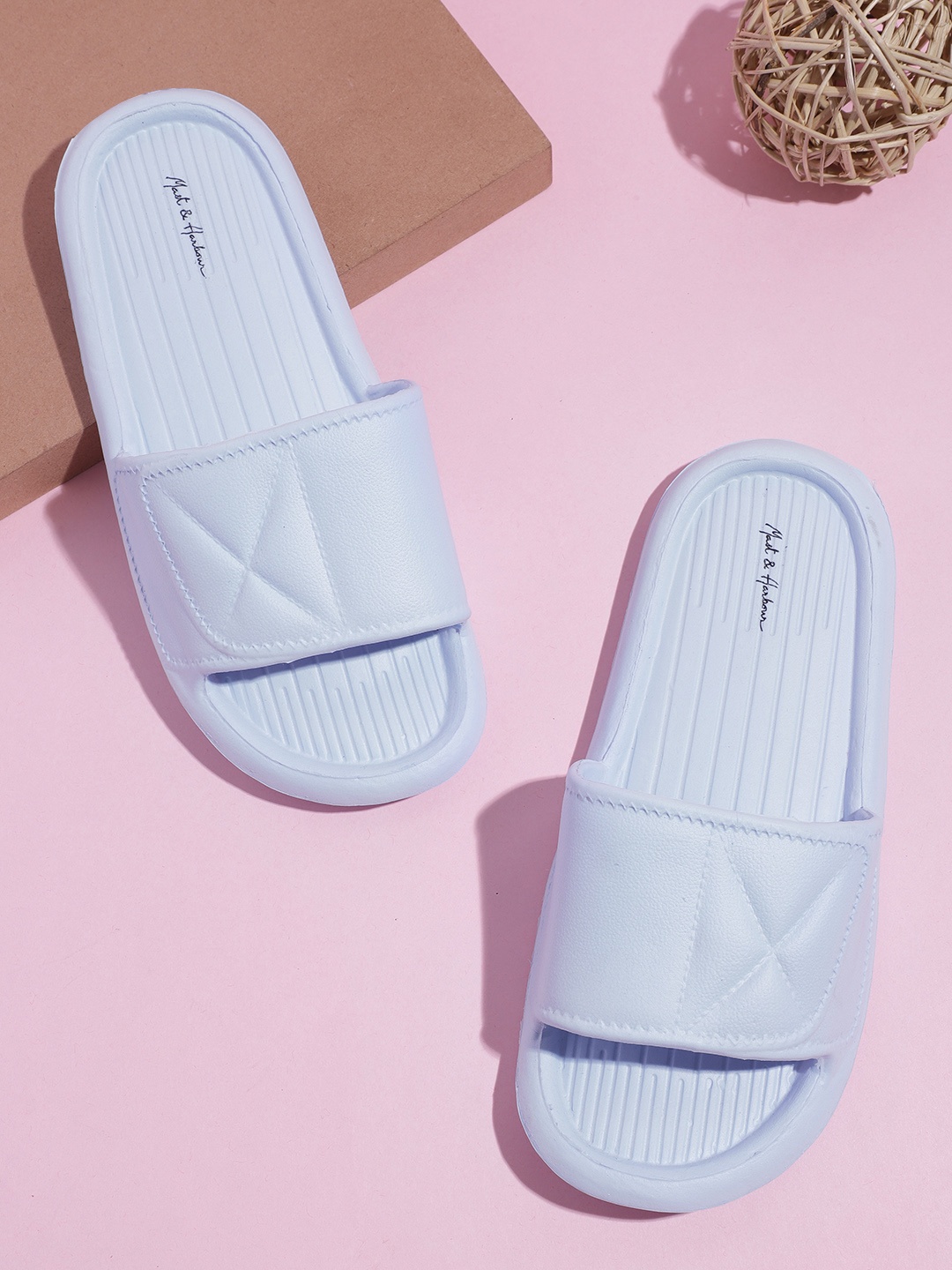 

Mast & Harbour Women Blue Solid Sliders