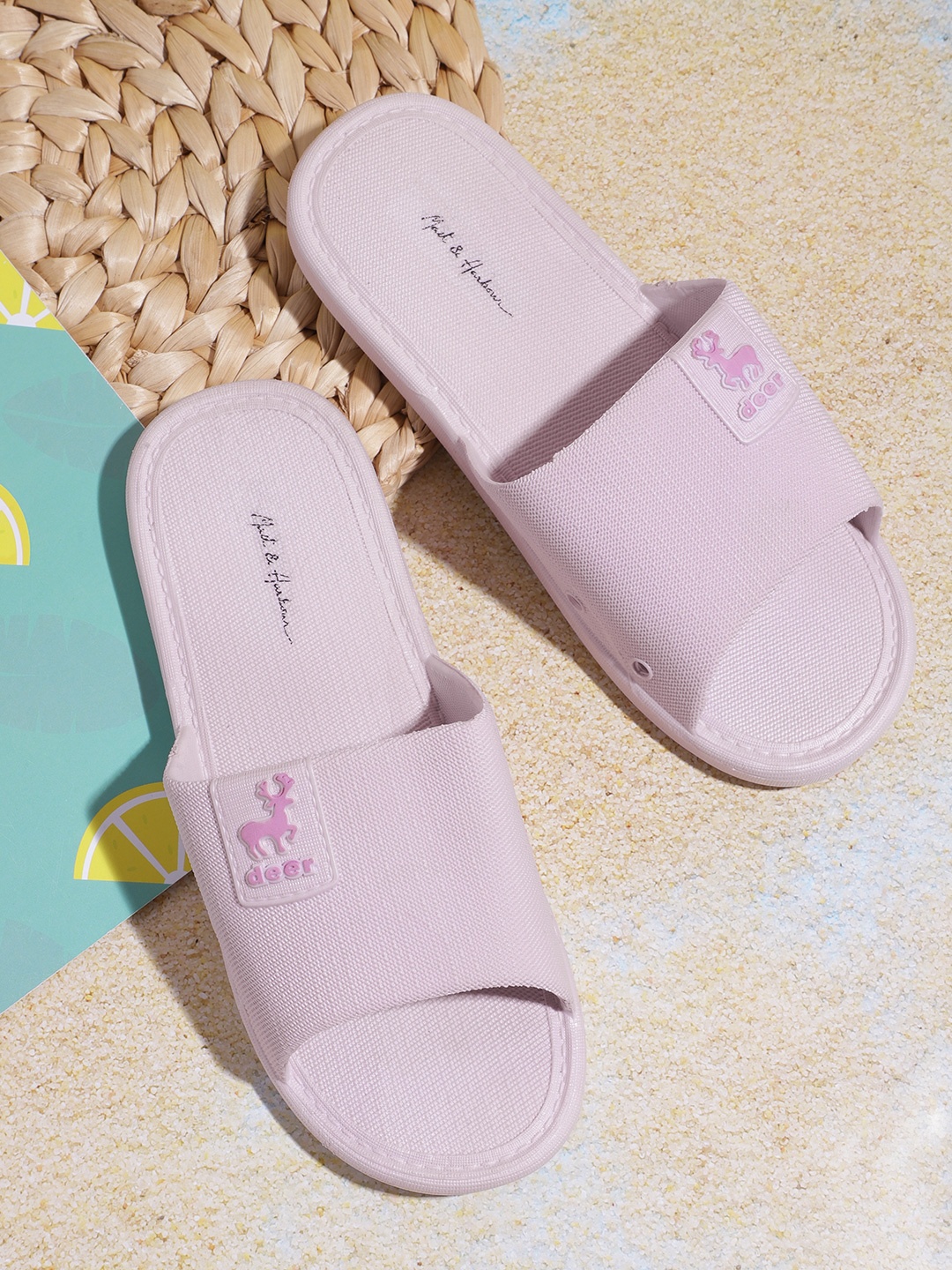 

Mast & Harbour Women Lavender Printed Sliders