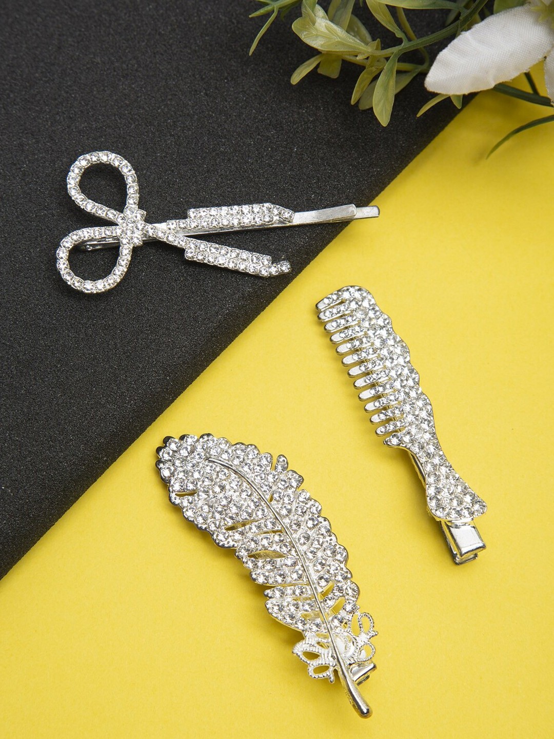 

YouBella Women Set of 3 Silver-Toned & White Alligator Hair Clip & Bobby Pin