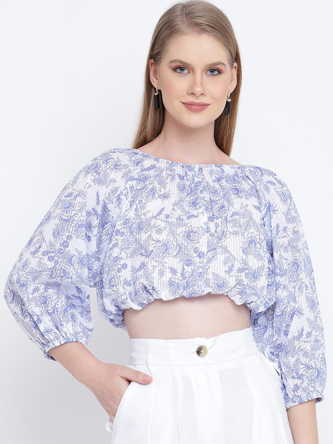 

Oxolloxo Women Blue & White Floral Linen Blouson Crop Top