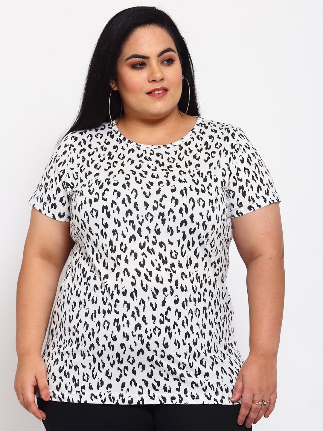 

plusS Women White Printed T-shirt