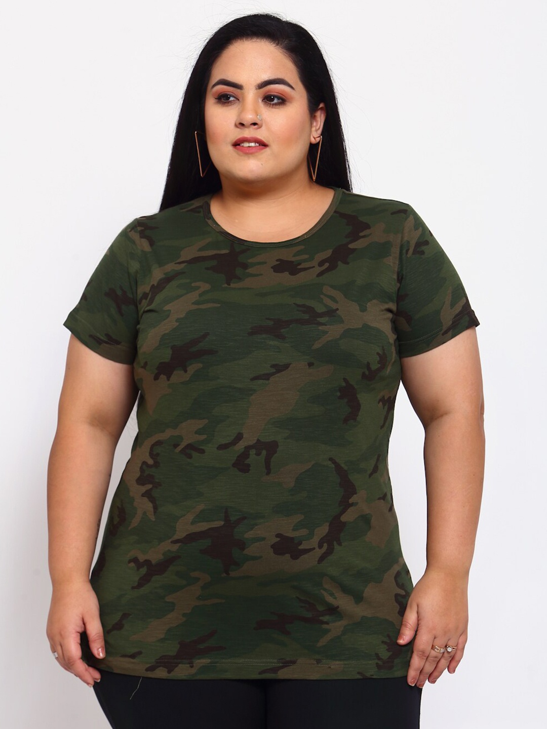 

plusS Women Green Camouflage Printed T-shirt