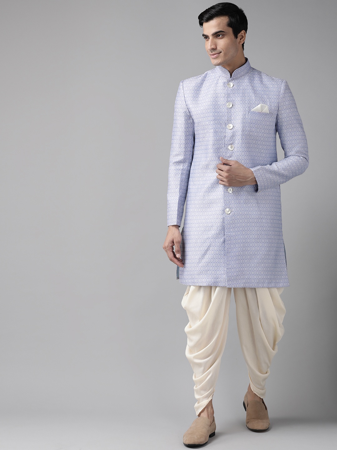 

VASTRAMAY Men Blue & Off-White Self-Design Slim Fit Sherwani Set