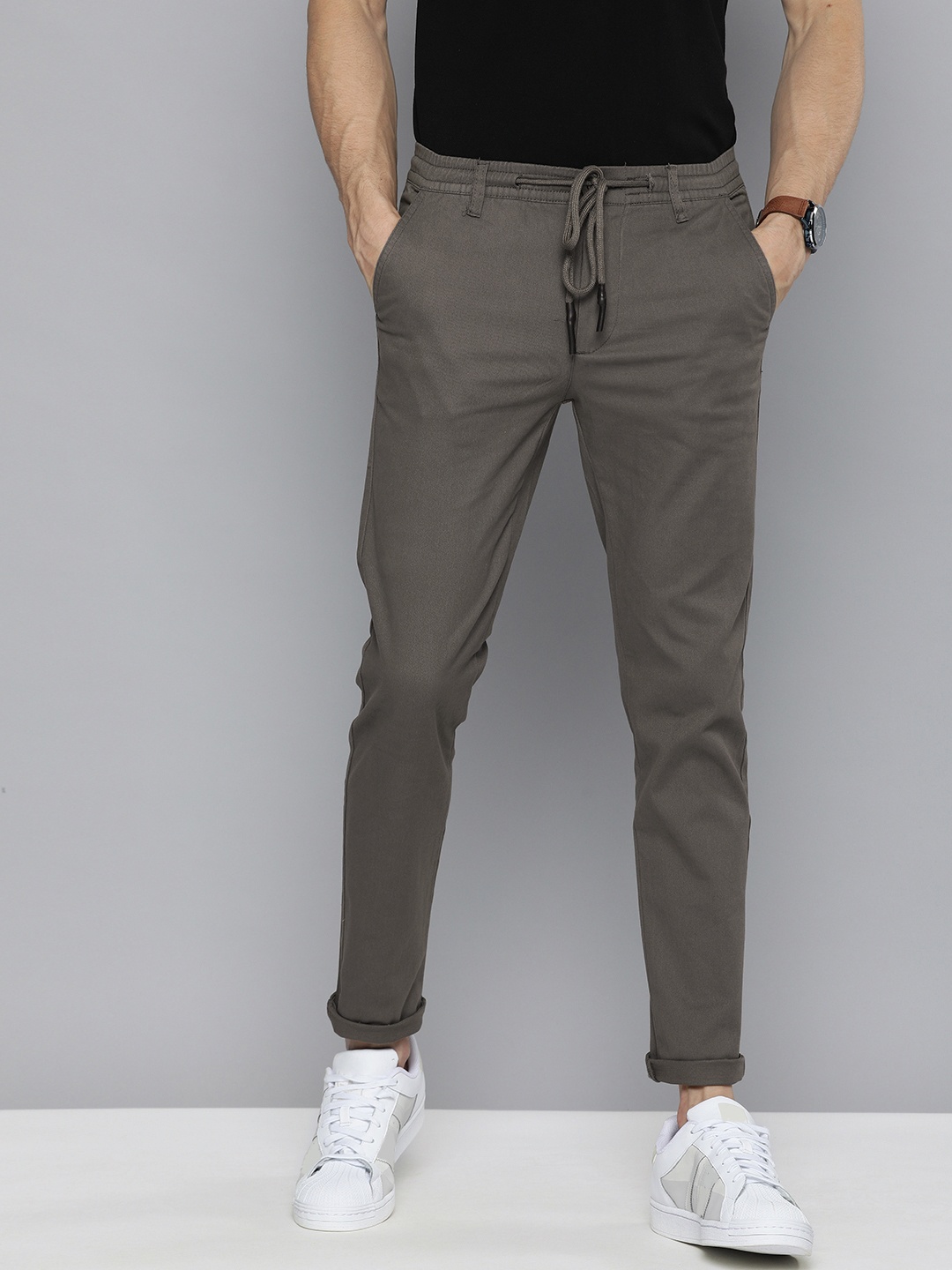 

The Indian Garage Co Men Grey Slim Fit Chinos Trousers