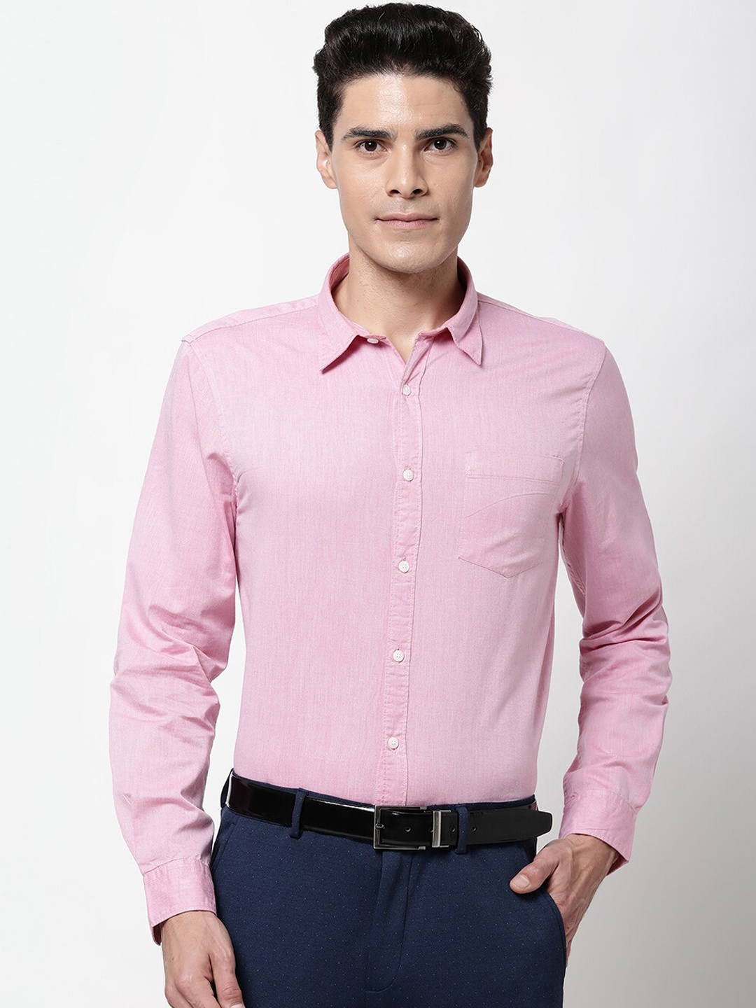 

Ruggers Men Pink Opaque Casual Shirt
