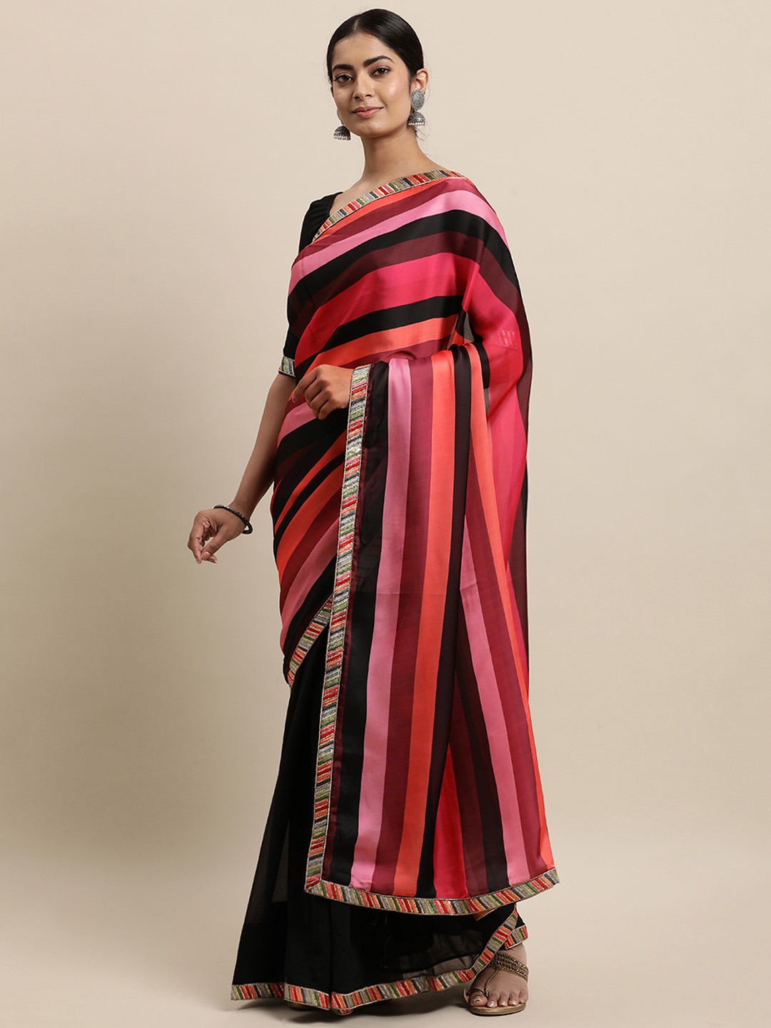 

Ethnovog Black Black Striped Saree