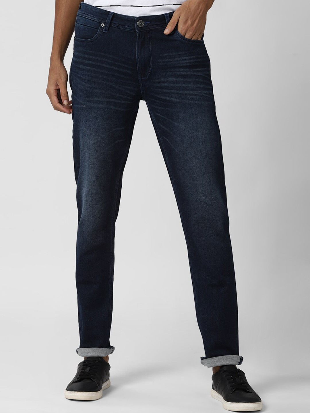 

Peter England Casuals Men Navy Blue Slim Fit Light Fade Jeans