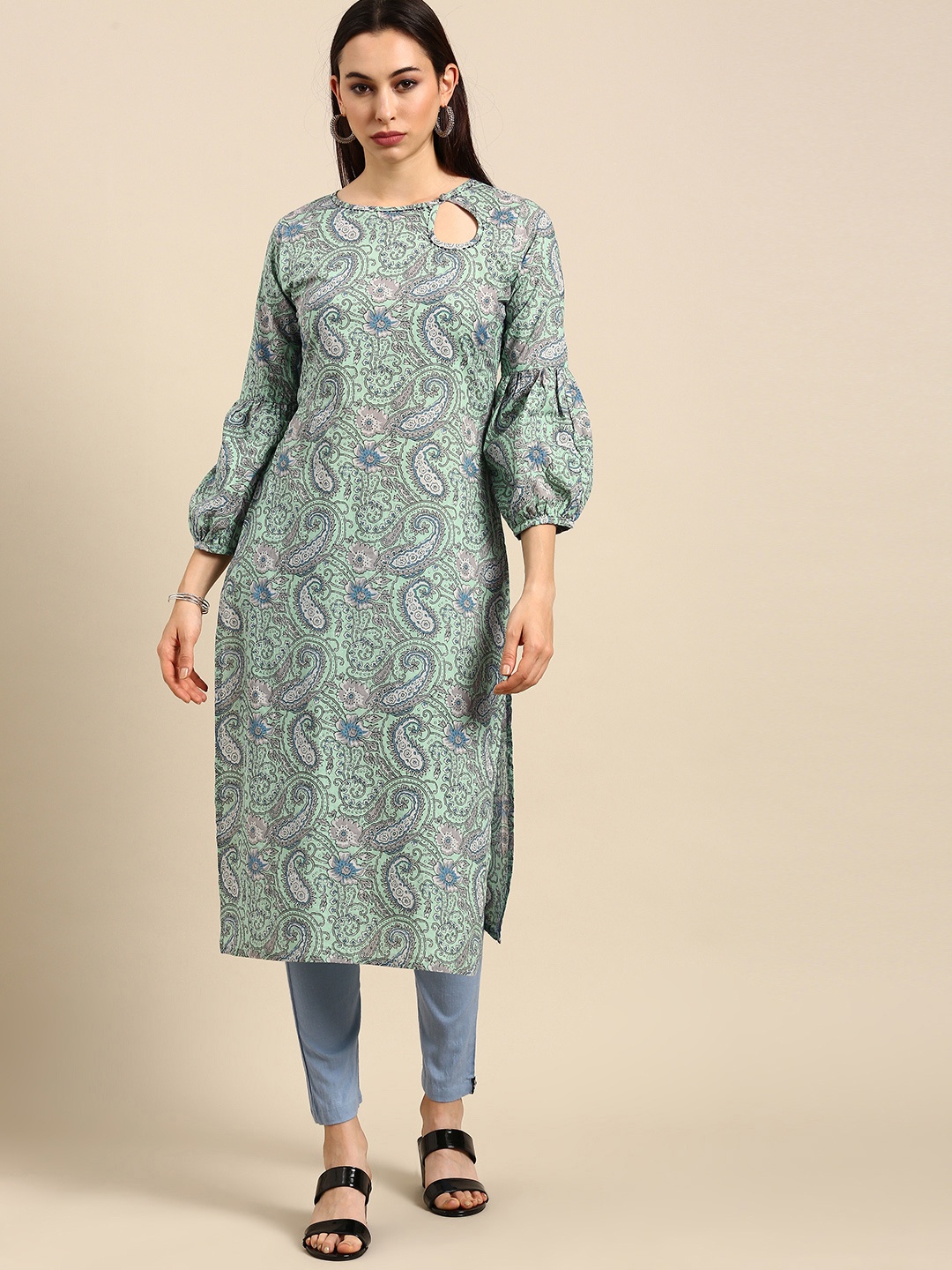 

Rajnandini Green & Grey Paisley Printed Boat Neck Pure Cotton Kurti