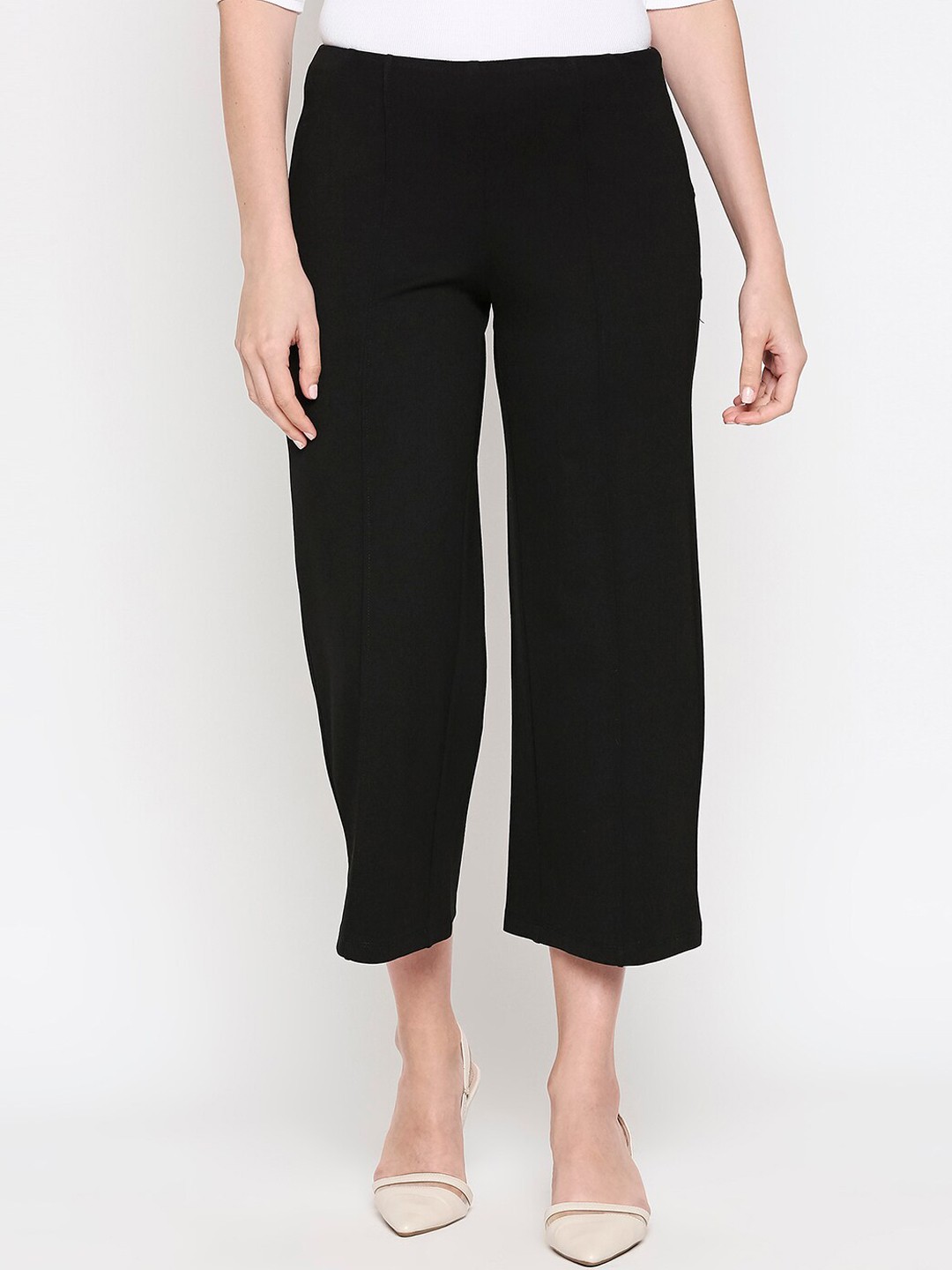

inocenCia Women Black Pleated Regular Fit Casual Trouser