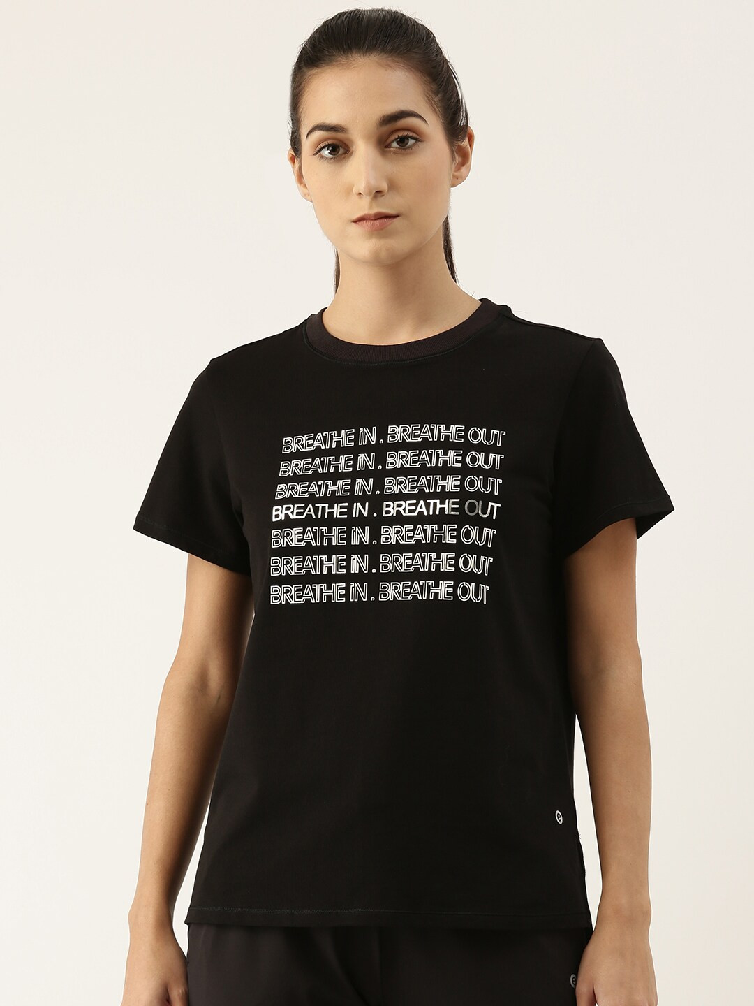 

Enamor Women Black Printed Antimicrobial Yoga T-shirt