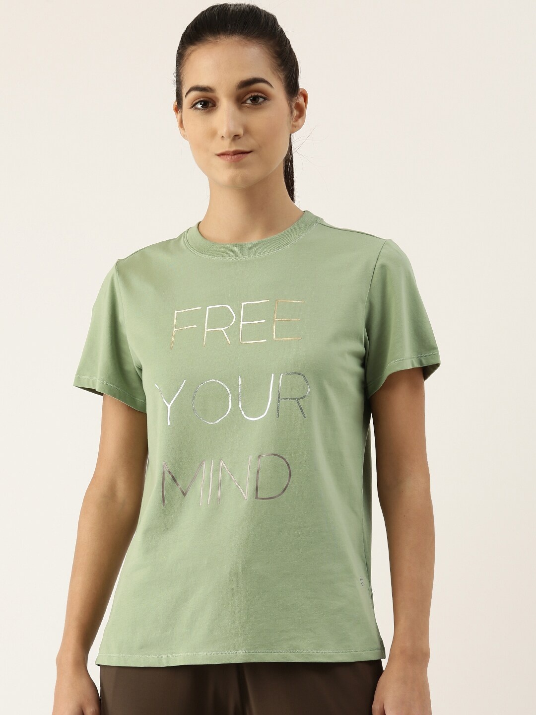 

Enamor Women Green Printed Antimicrobial Yoga T-shirt