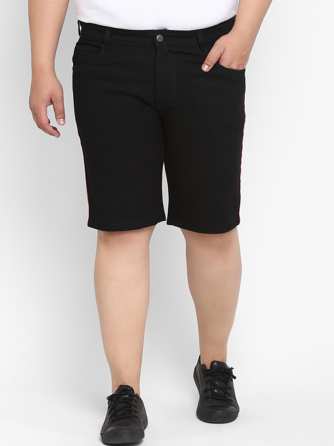 

Urbano Plus Men Black Denim Shorts