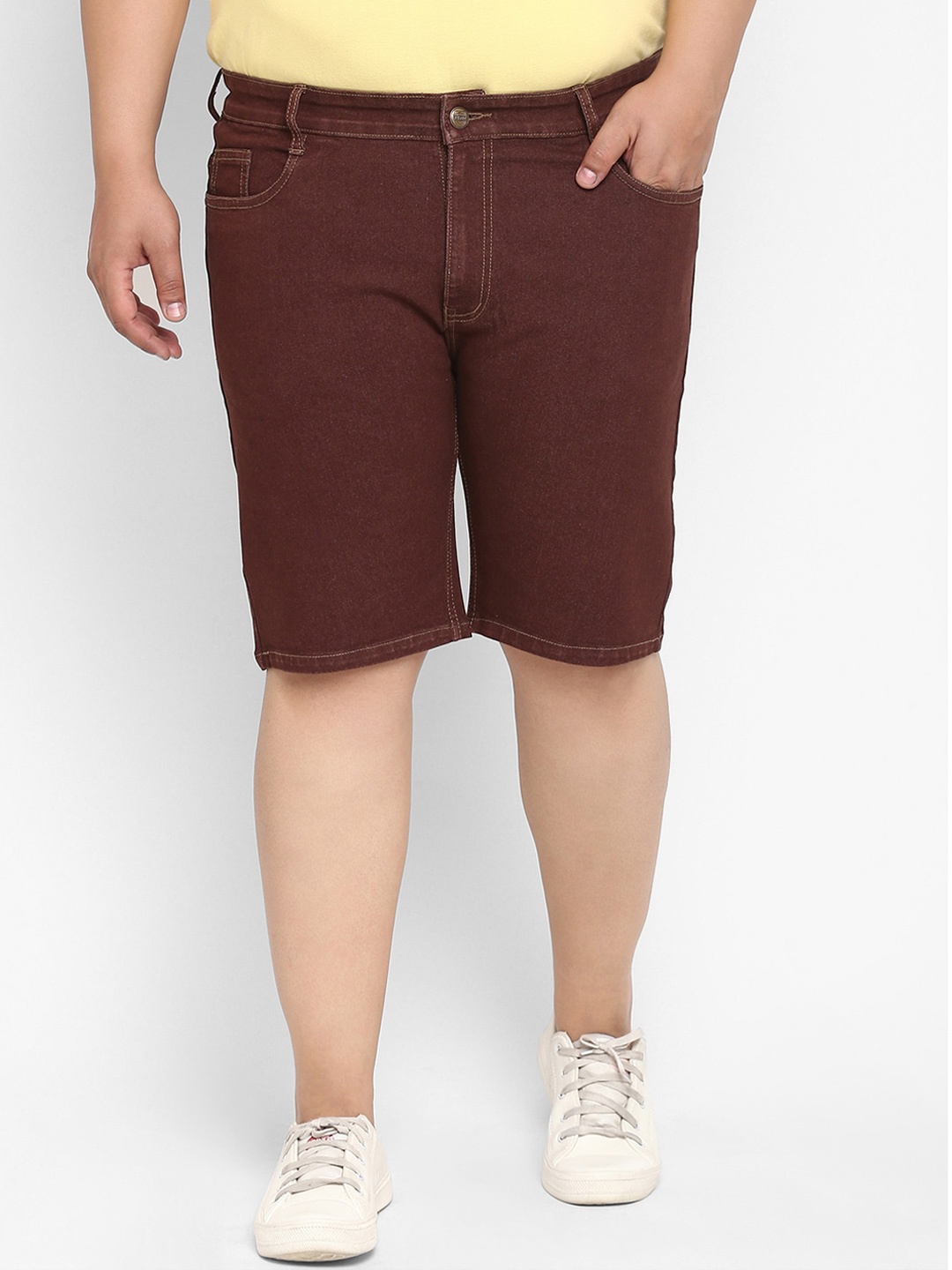 

Urbano Plus Men Brown Denim Shorts
