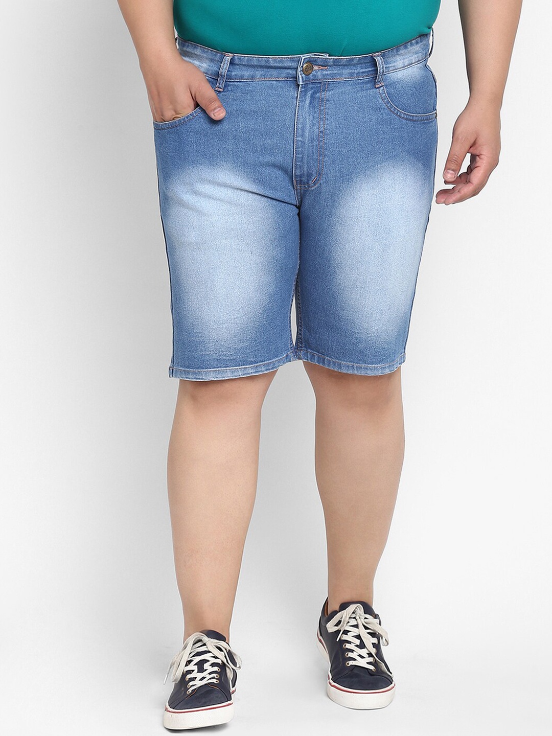 

Urbano Plus Men Blue Washed Denim Shorts