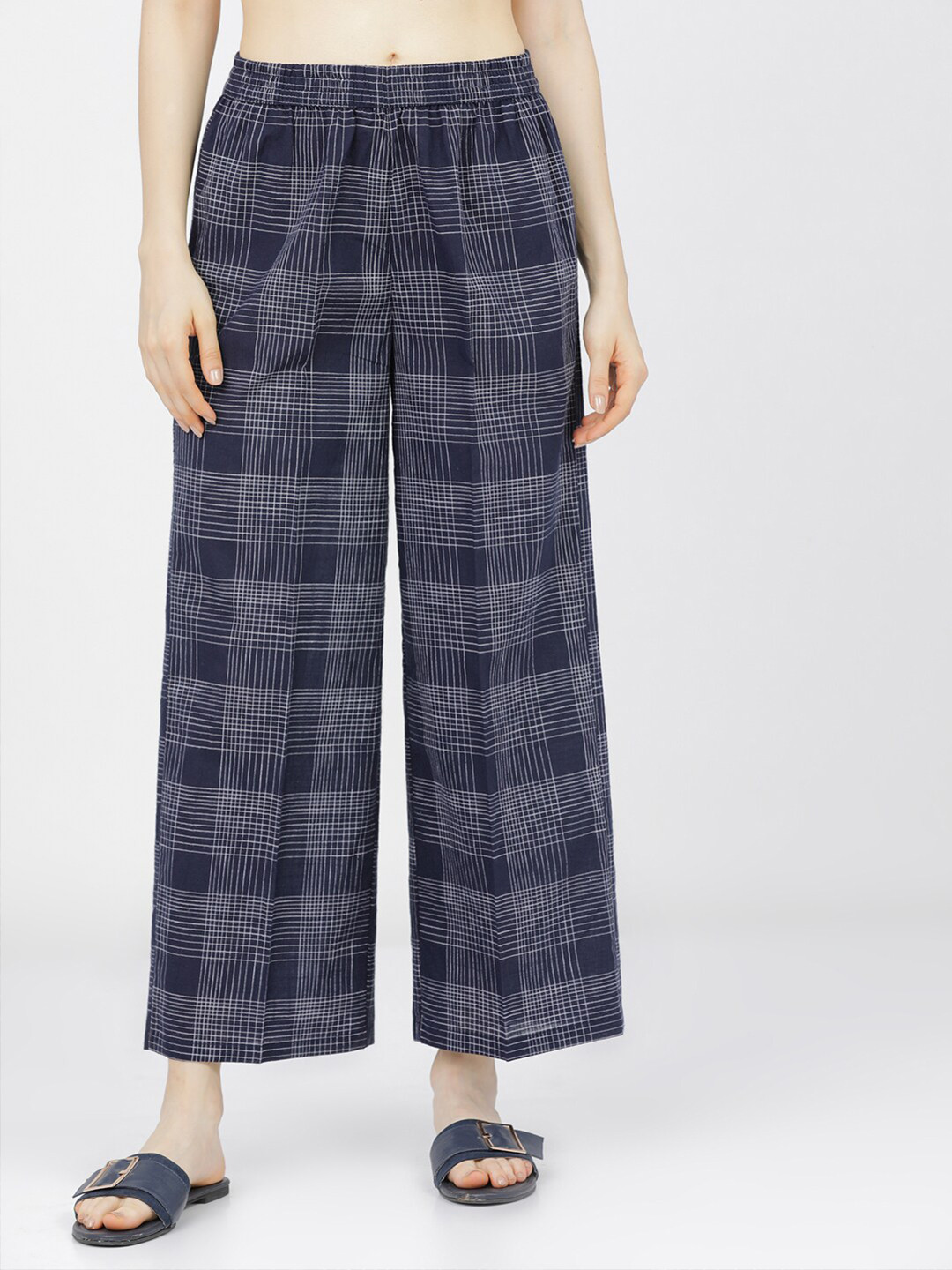 

Vishudh Women Navy Blue & Off White Checked Ethnic Straight Palazzos